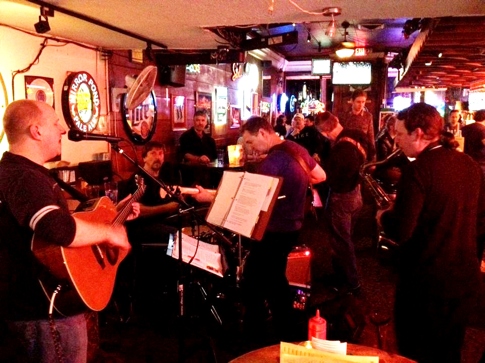 Cody Weathers and The Men Your Mama Warned You About (Live)